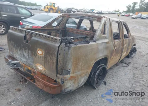 2008 Chevrolet Avalanche 1500 Ls z USA, uszkodzony, nr VIN 3GNEC12008G118287